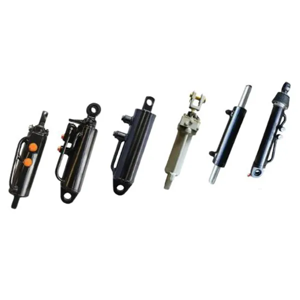 À quelle fréquence les vérins hydrauliques doivent-ils être inspectés dans les équipements lourds ?